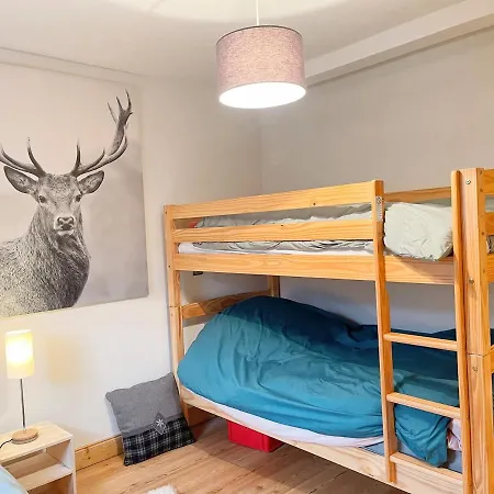 Cosy Avec Piscine, Terrasse Et Parking, Proche Du Centre Et Des Commodites, Arret Ski-bus A 50m - Fr-1-624-149 Apartment *